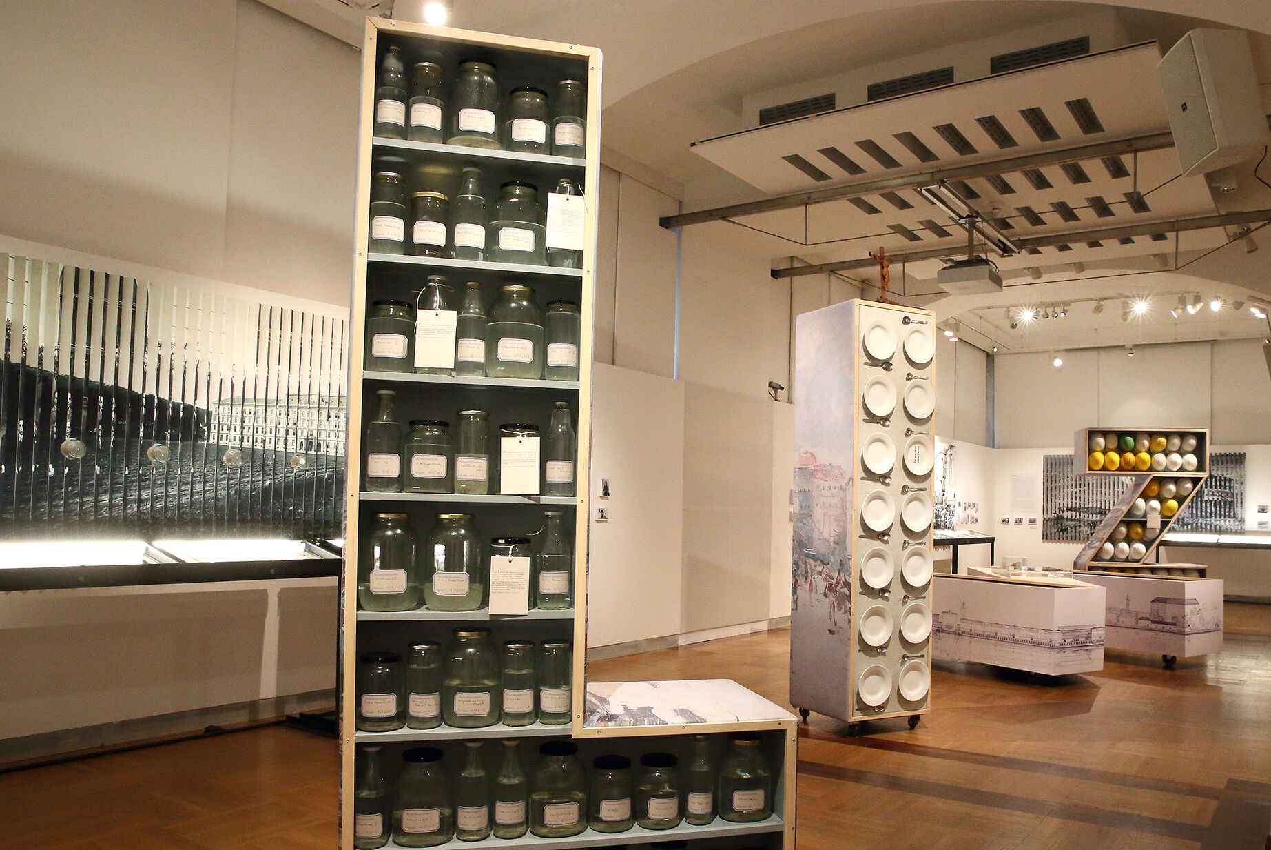 Ausstellungsansicht: LINZ (Franz Linschinger/Land OÖ)